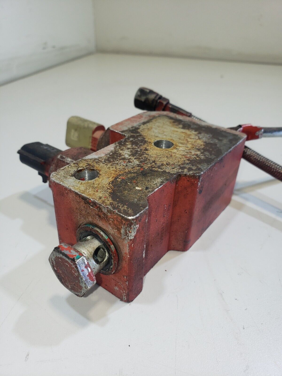 Cummins ISX15 Fluid Doser Shut off Valve 5308313 OEM ⋆ Used Diesel Parts