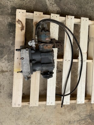 Cummins ISB Diesel Air Compressor  Hydraulic Pump  911906015 OEM