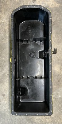 John Deere 6068 6090 Oil Pan RE537487 - Image 2