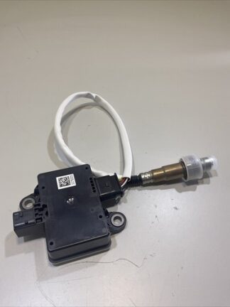 Bosch Nitrogen Oxide Sensor NOX 0281007658  0281007659 OEM