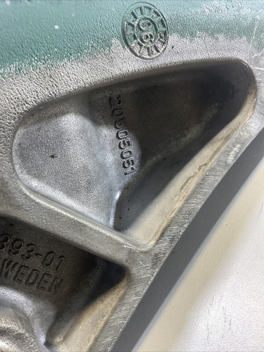 Volvo D16 Left Rear Engine Bracket 20505051 OEM - Image 4