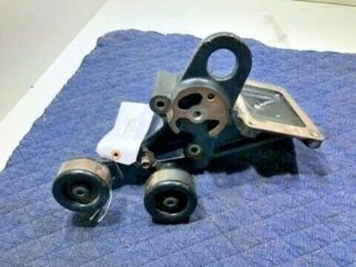 INTERNATIONAL PULLEY BRACKET 1872547C2 OEM