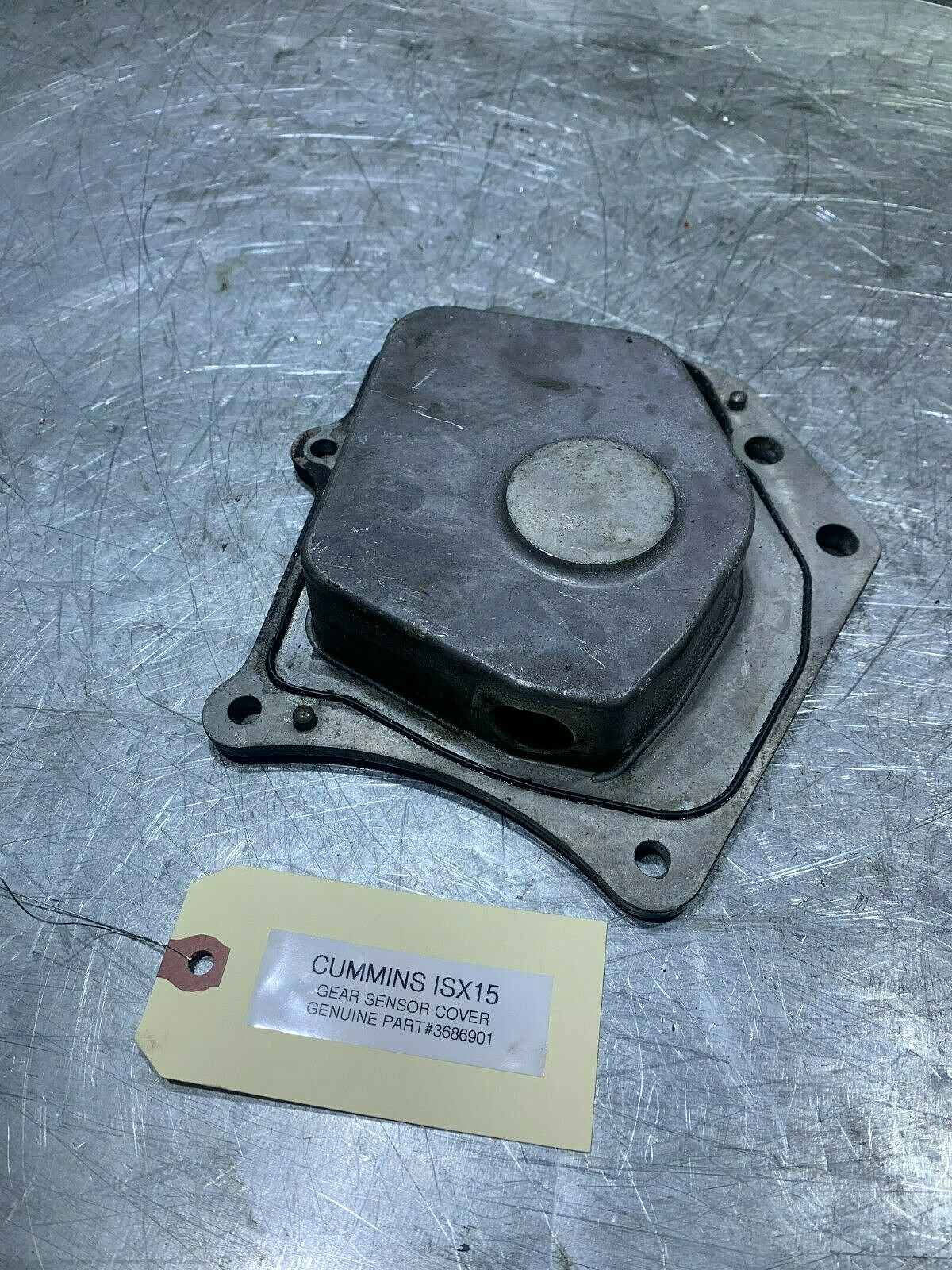 Cummins 3686901 ISX QSX 15 Gear Sensor Cover OEM - Image 3