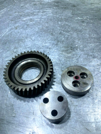 Cummins M11 L10 Diesel Engine Idler Gear Assembly 3038996 OEM