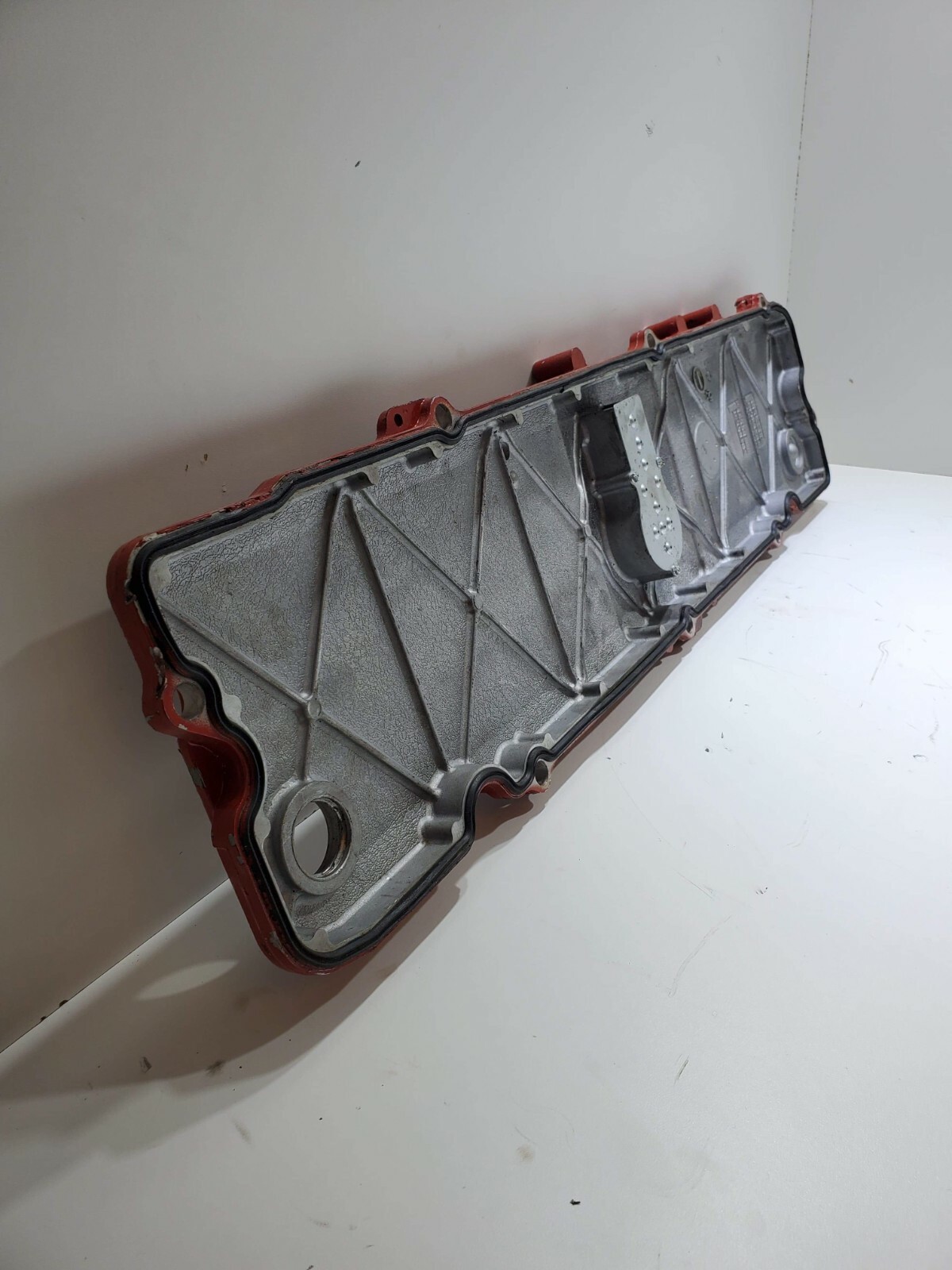 Cummins ISL ISC Diesel Engine Valve Cover 3975678, 3967462, 3967762 OEM - Image 5
