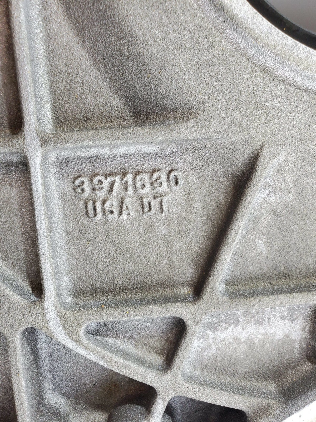 Genuine Cummins Flywheel Housing 3971630 OEM - Image 4