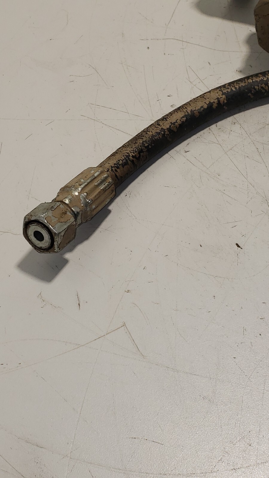 John Deere RE517230 6068 Fuel Transfer Pump Sofabex Line Assembly OEM - Image 2
