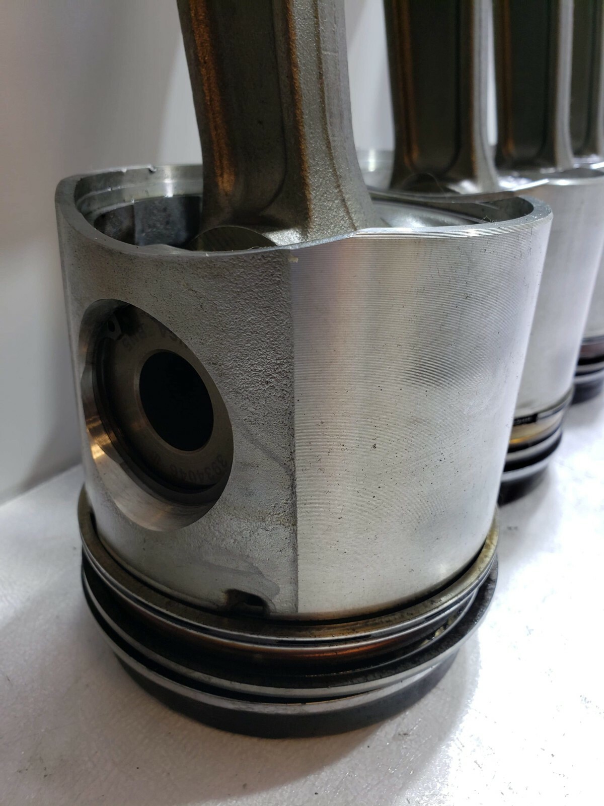 SET of 6 GENUINE CUMMINS 6CT 8.3 Piston with Connecting Rod 3934046 Assembly OEM - Image 5