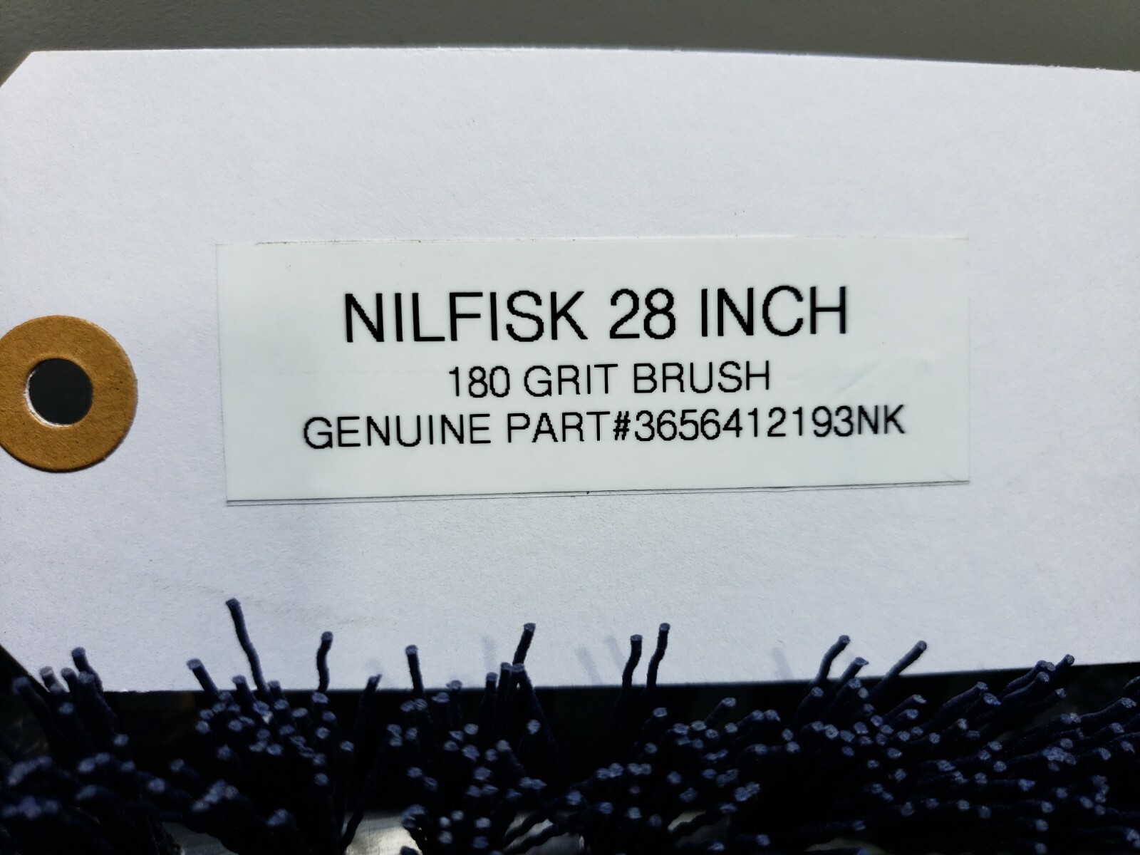 NILFISK 28 INCH 3656412193NK GRIT Brush 180 Grit 28" - Image 2