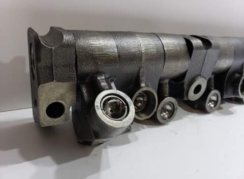 Cummins M11 ISM 11 Engine Camshaft Lifters Assembly OEM - Image 9