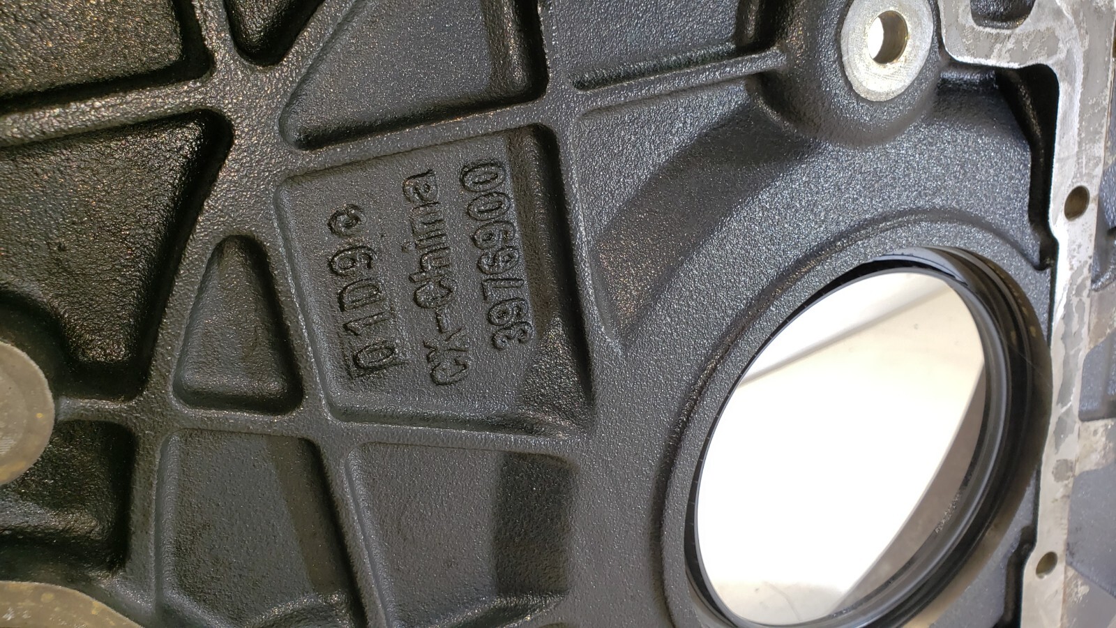 Cummins 3976900 5264555 ISB QSB 6.7 Flywheel Housing OEM - Image 5