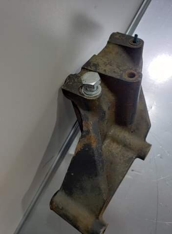 CUMMINS ISM 11 M11 DIESEL ENGINE AIR COPRESSOR BRACKET 4083105 OEM - Image 6