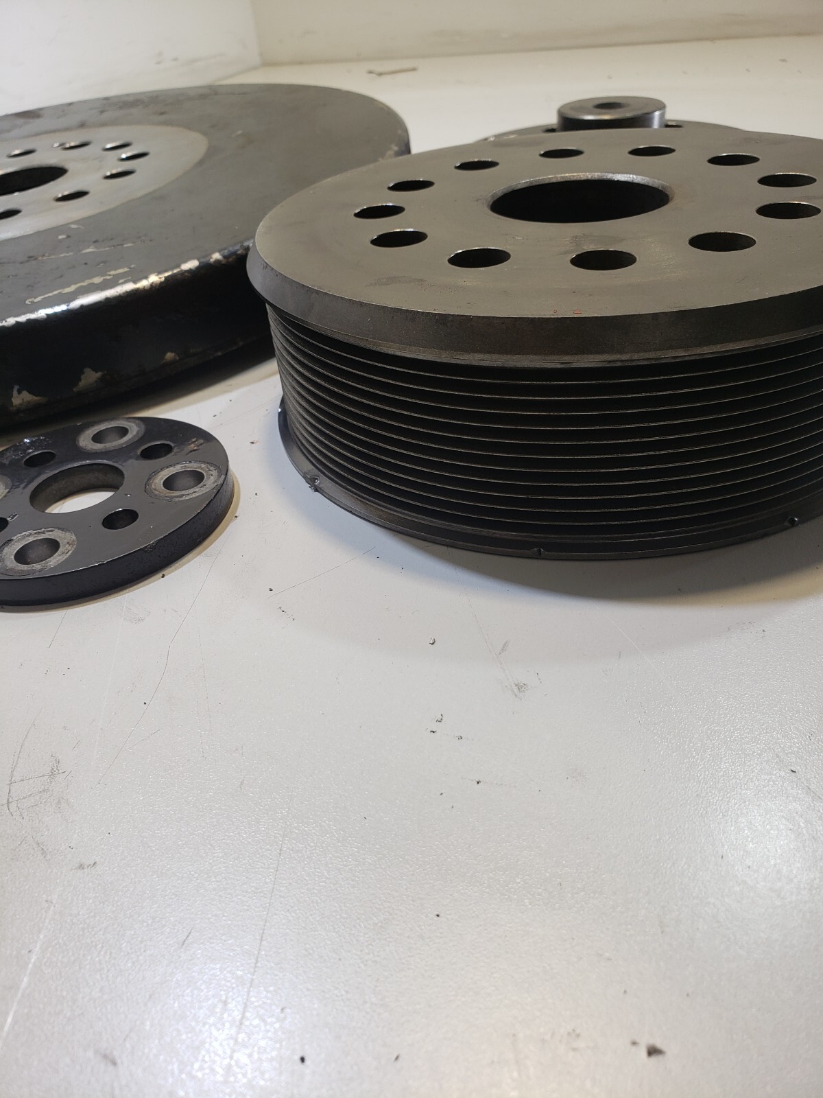 Cummins ISX 15 Crankshaft Pulley 3101376 Spacer 3100242 Vibration Damper 4101884 - Image 2