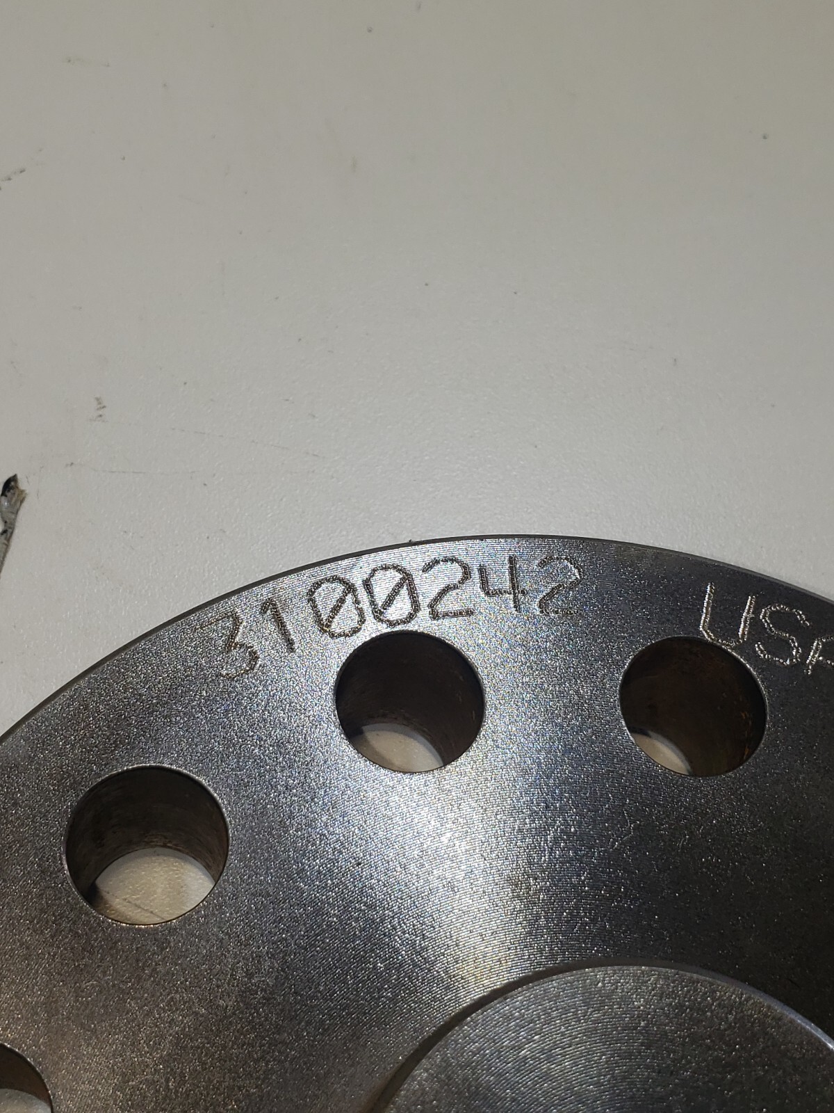 Cummins ISX 15 Crankshaft Pulley 3101376 Spacer 3100242 Vibration Damper 4101884 - Image 4