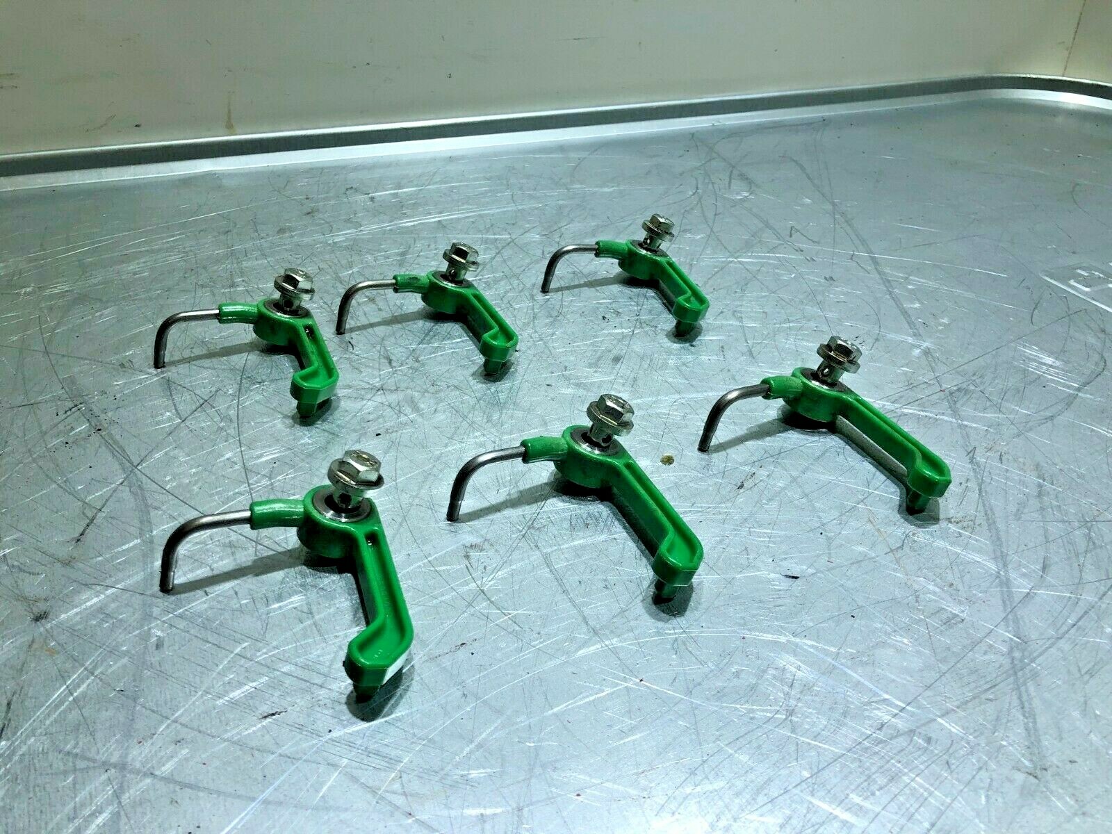 Set of 6 Cummins ISB 6.7 PISTON COOLING NOZZLE 5284228 OEM