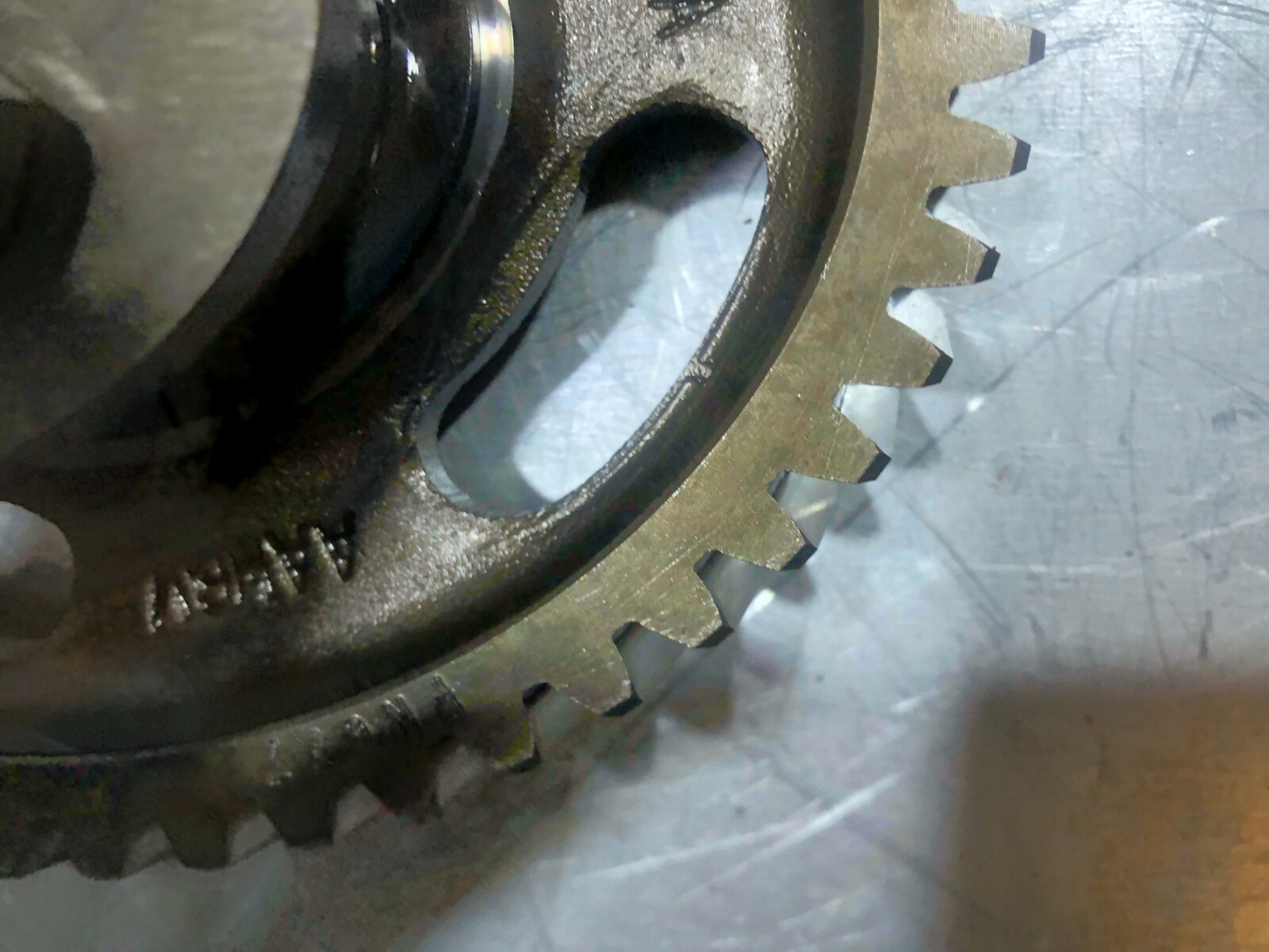 CUMMINS M11 Timing Gear 3084533 OEM - Image 5
