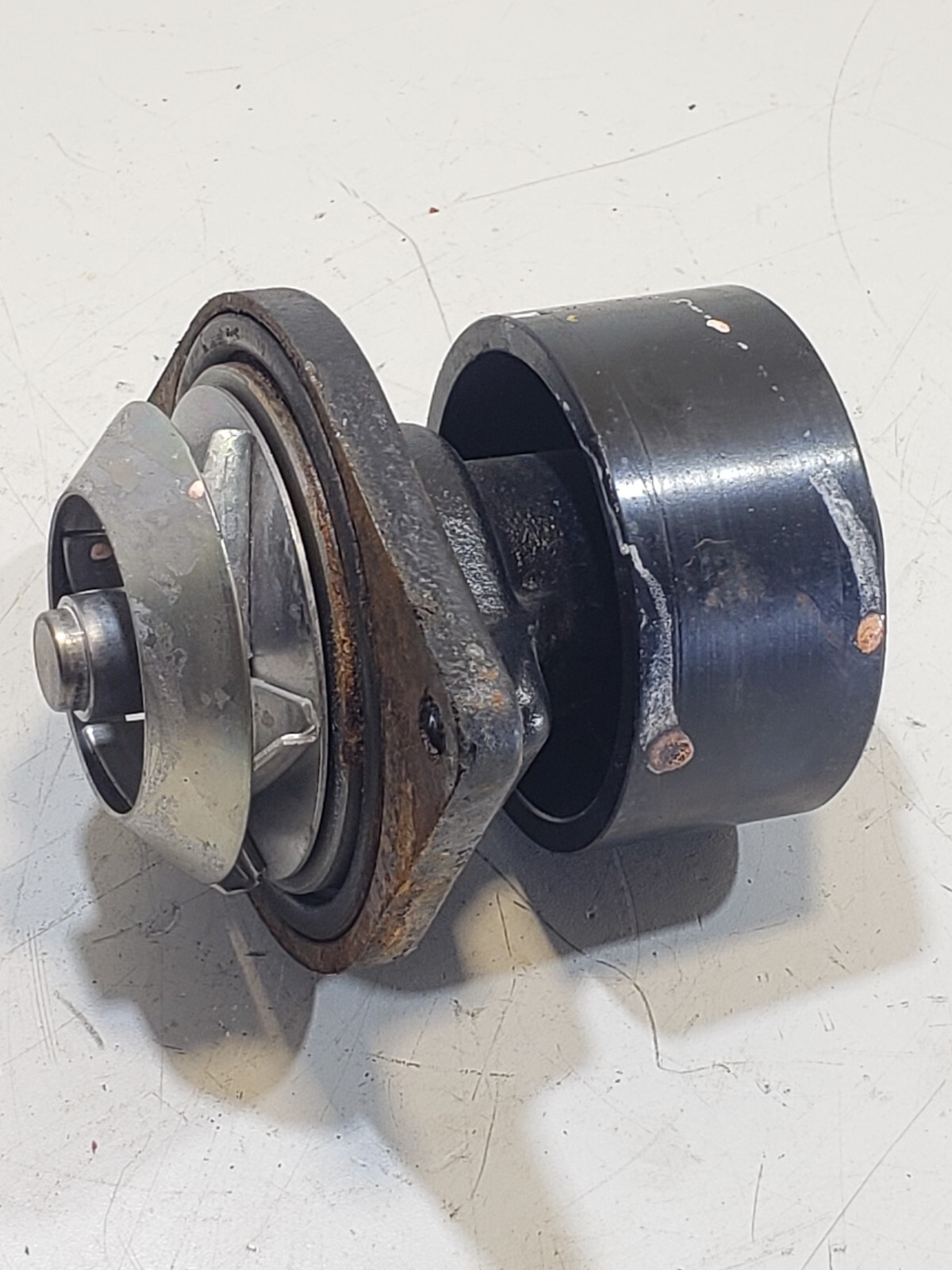 Cummins 1203072 4BT Water Pump OEM - Image 2