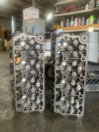 Ford Diesel Powerstroke 6.4 Cylinder Head Set 1832135M2 OEM