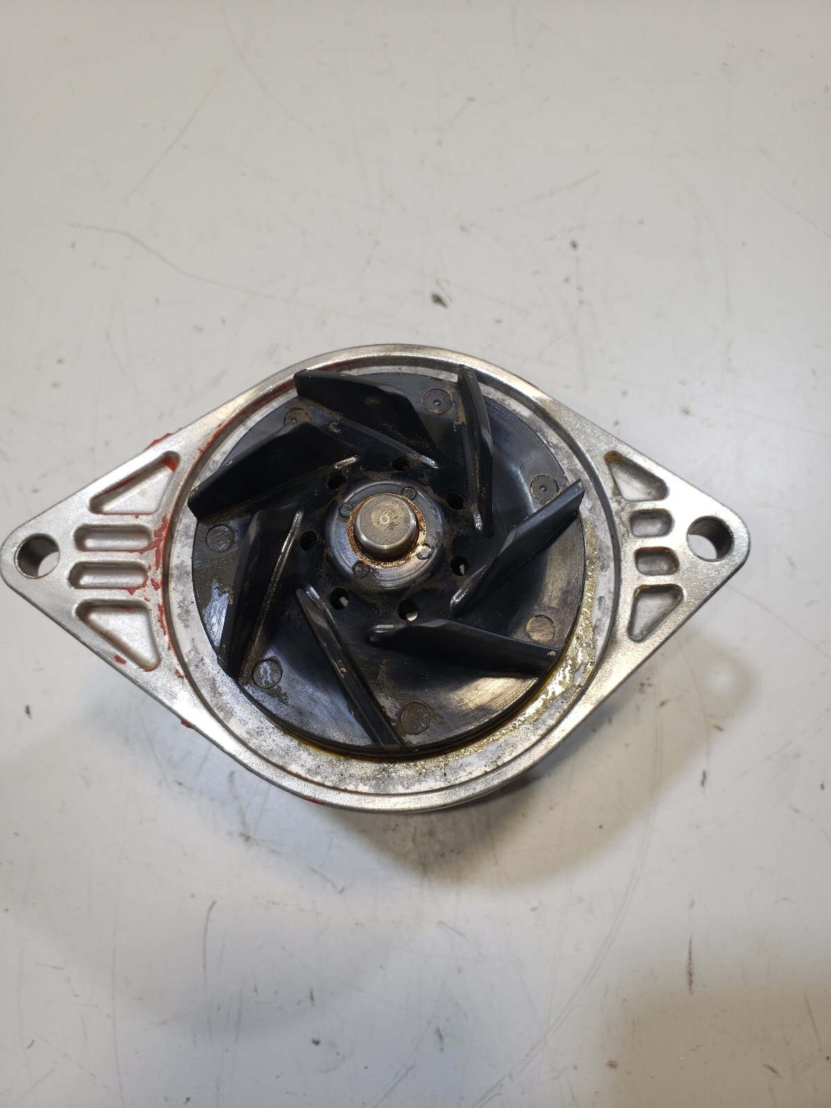 Cummins 451102 ISB QSB 6.7 Water Pump With Pulley OEM - Image 2