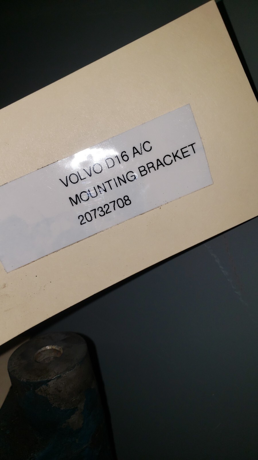 Volvo D16 20732708 Air Conditioning Mounting Bracket OEM - Image 5