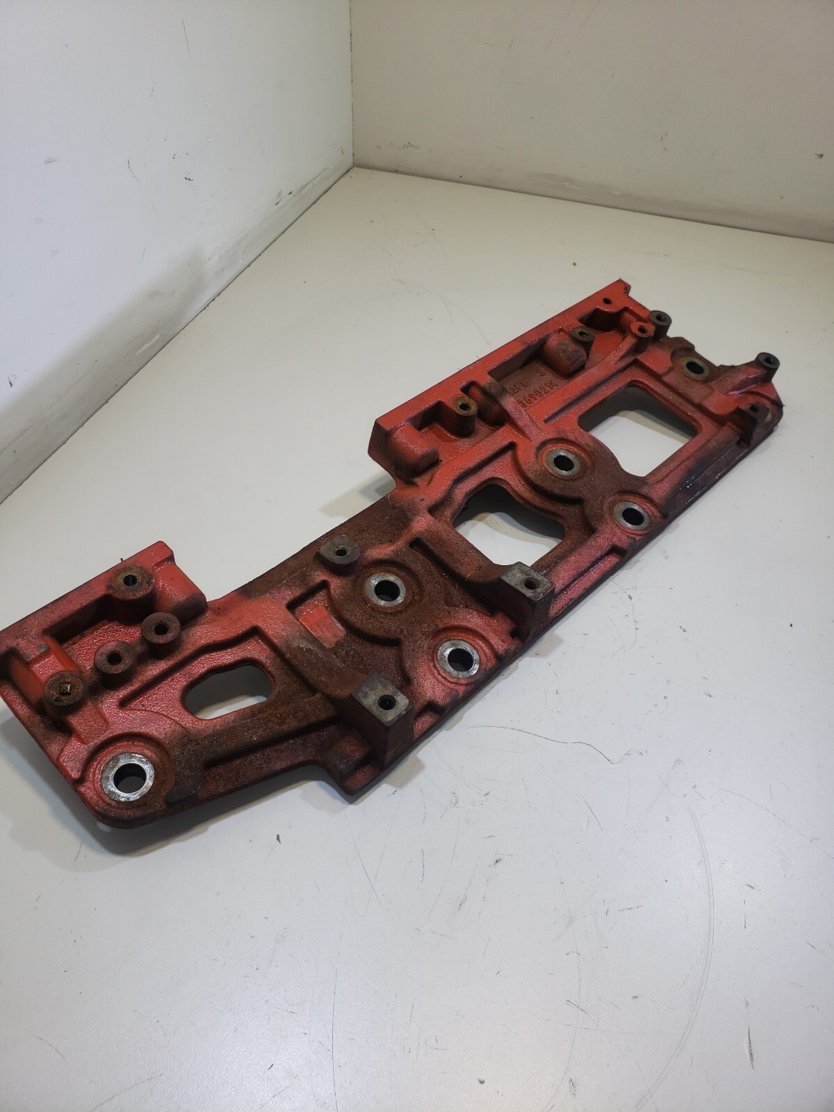 Cummins ISX15 QSX15 Exhaust Recirculating Valve Support 3690214 22F8 OEM
