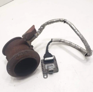 Cummins ISX QSX 15 Exhaust Outlet Connection Tube 3689553 NOx Sensor 4326870 OEM