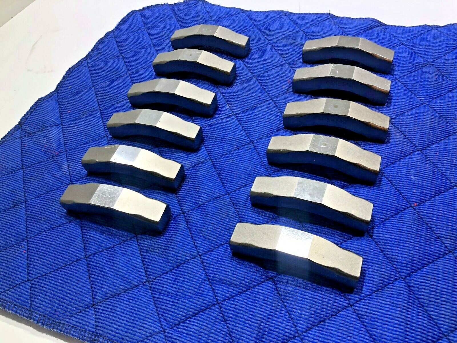 Set of 12 Genuine Cummins ISX15 X15 XPI Crosshead Valves 4059342 OEM