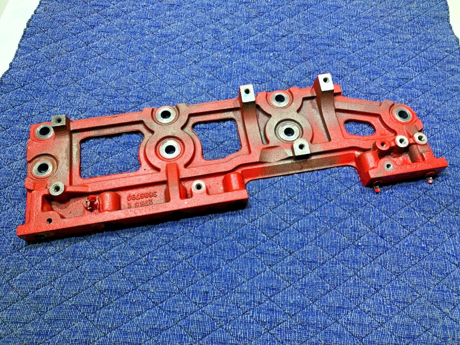 Cummins ISX15 X15 XPI Exhaust Recirculation Valve Bracket 3686790 OEM