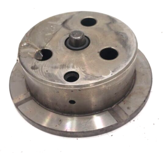 Cummins ISX QSX Idler Shaft Gear Hub 3686952 OEM