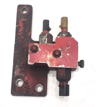Cummins ISX Doser Fluid ShutOff 3684361 With 3 Sensors With Bracket 3684054 OEM