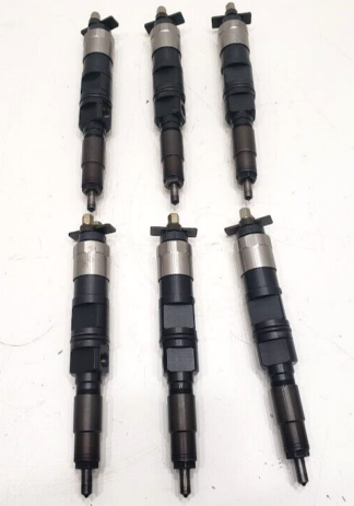 Genuine John Deere RE529118 6.8L Or 4.5L Set Of 6 Fuel Injectors Common Rail OEM